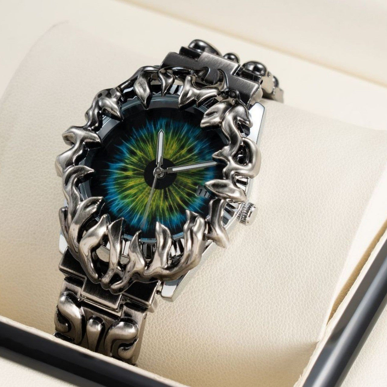 Silver Thorn Crimson Watch